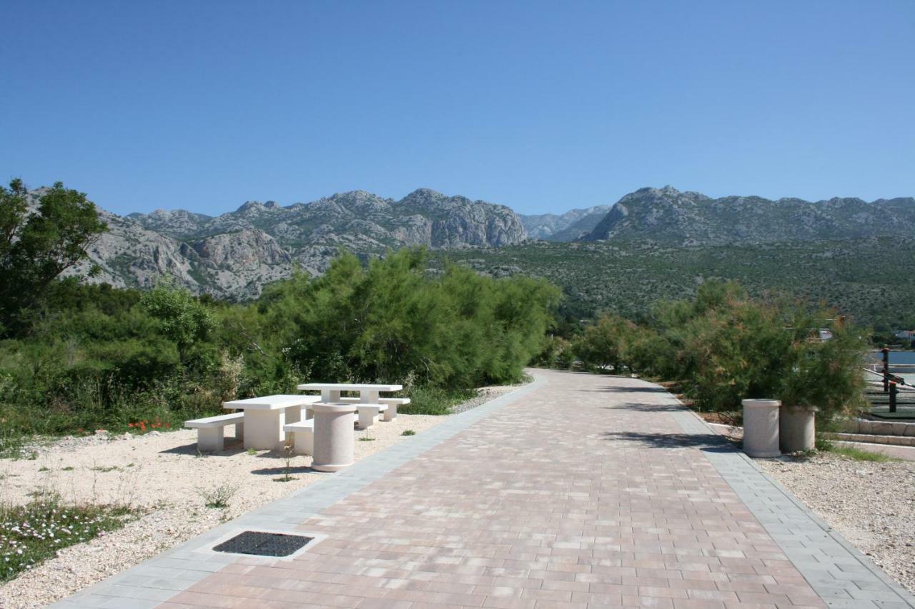 Mobile Homes Katinka, Starigrad Paklenica, Croatia Ngoại thất bức ảnh