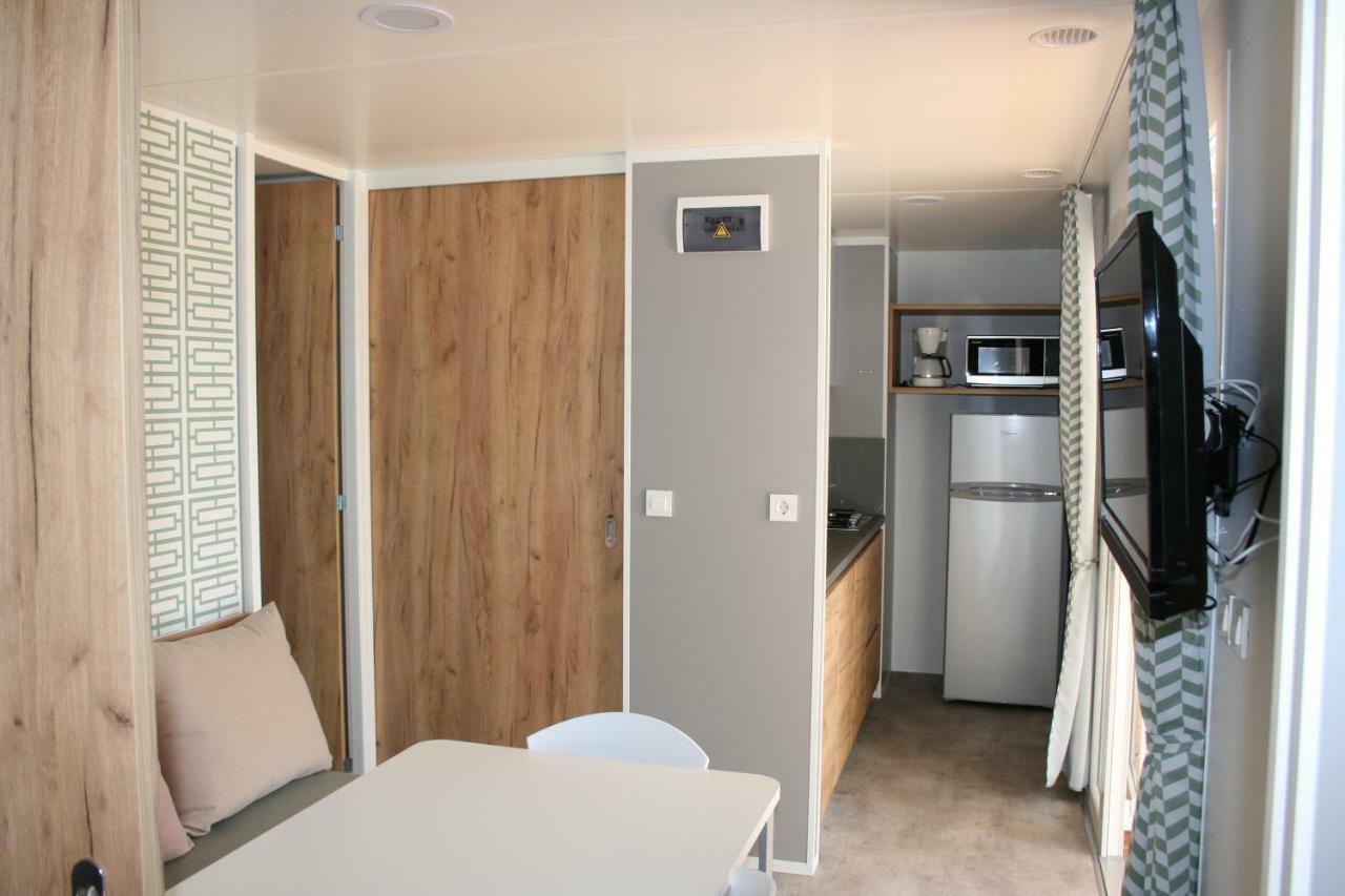 Mobile Homes Katinka, Starigrad Paklenica, Croatia Ngoại thất bức ảnh