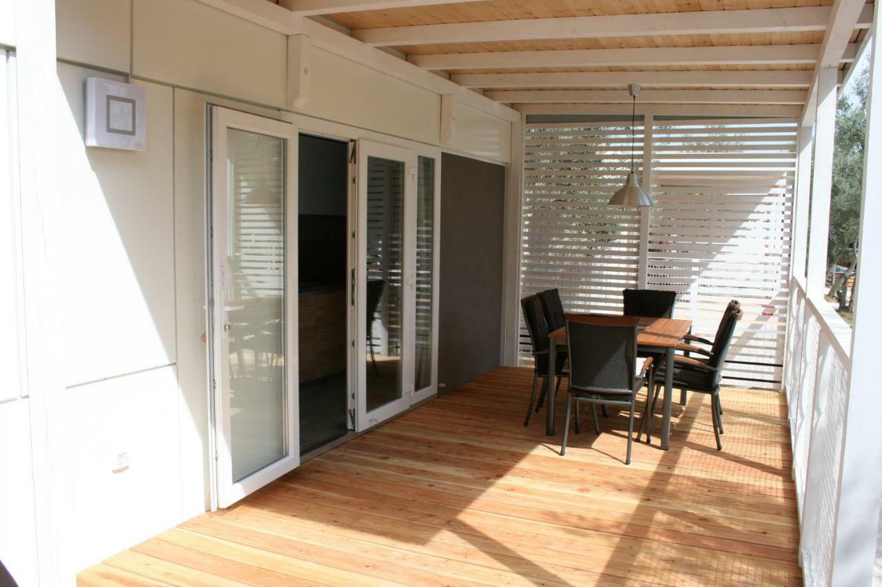 Mobile Homes Katinka, Starigrad Paklenica, Croatia Ngoại thất bức ảnh